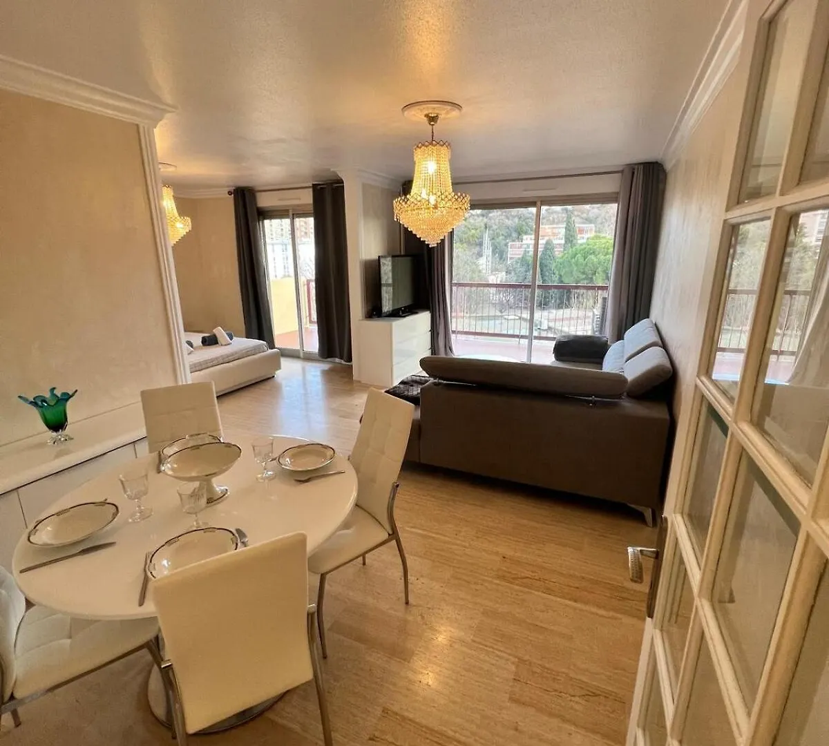 Apartment 6 People Near Airport Nice France