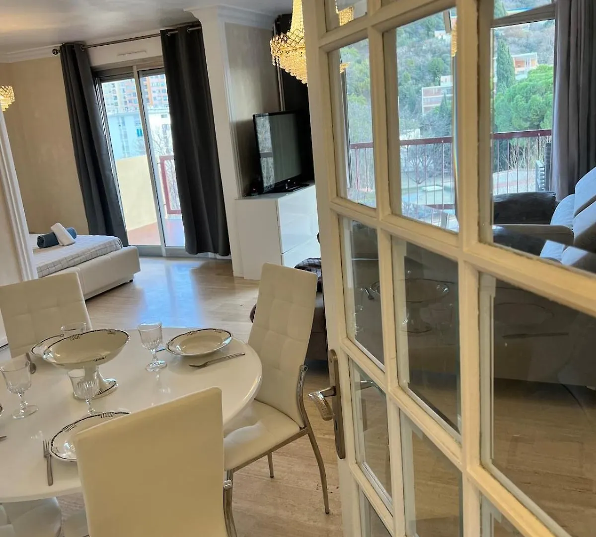 Apartment 6 People Near Airport Nice 0*,  France